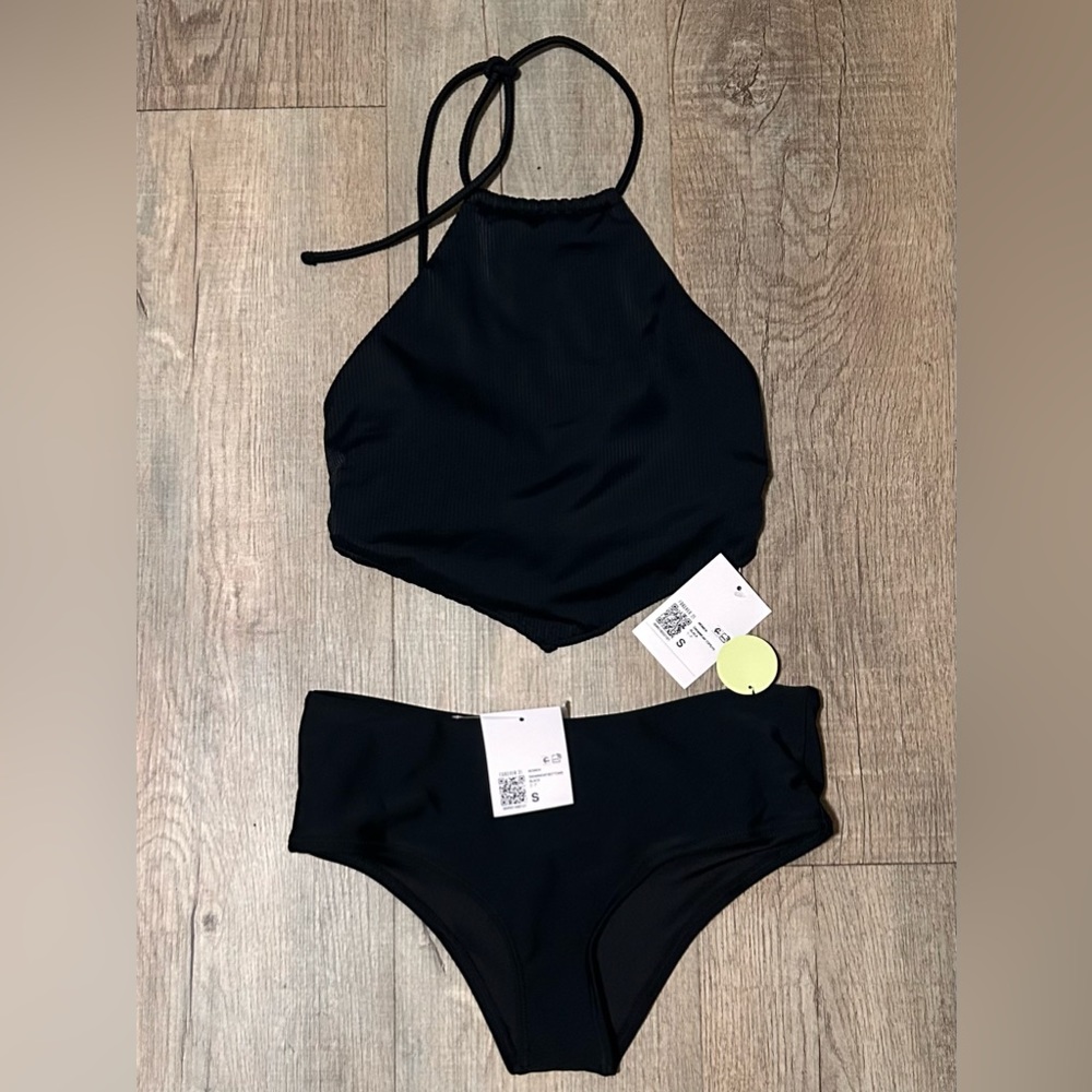 Forever 21 bikini top and bottom